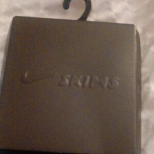 SKIMS Black Headband